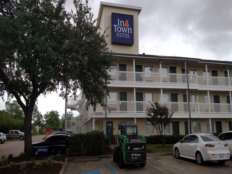 Intown Suites Extended Stay Houston Tx - Hobby Airport Екстер'єр фото