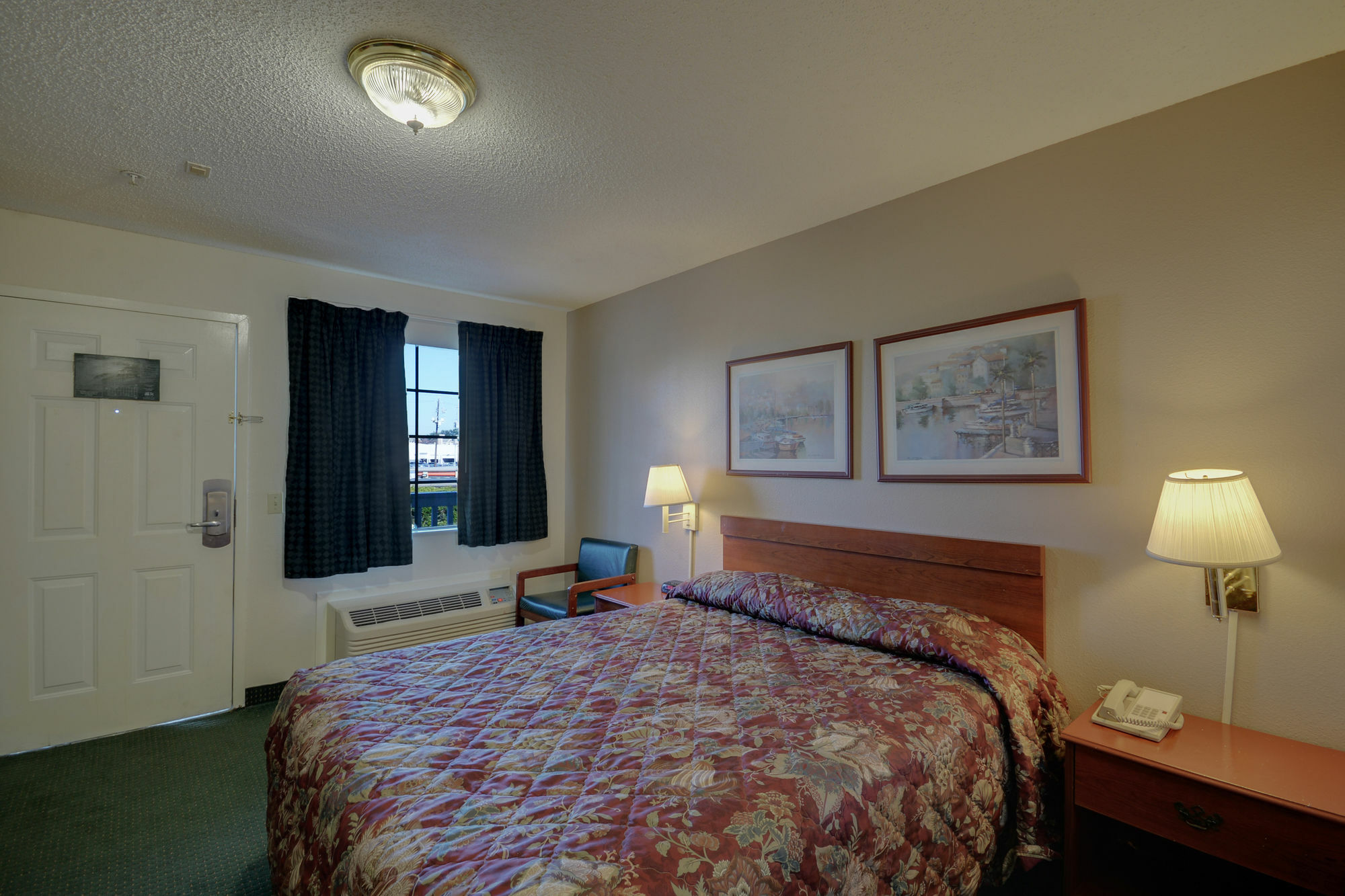 Intown Suites Extended Stay Houston Tx - Hobby Airport Екстер'єр фото